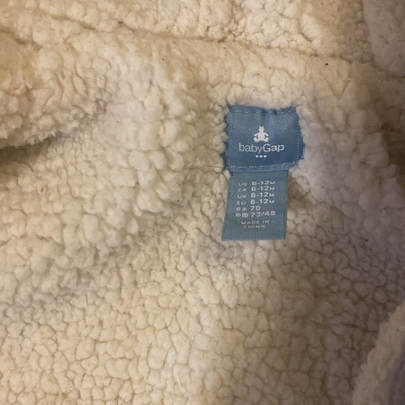 GAP one piece - Picture 2 of 4